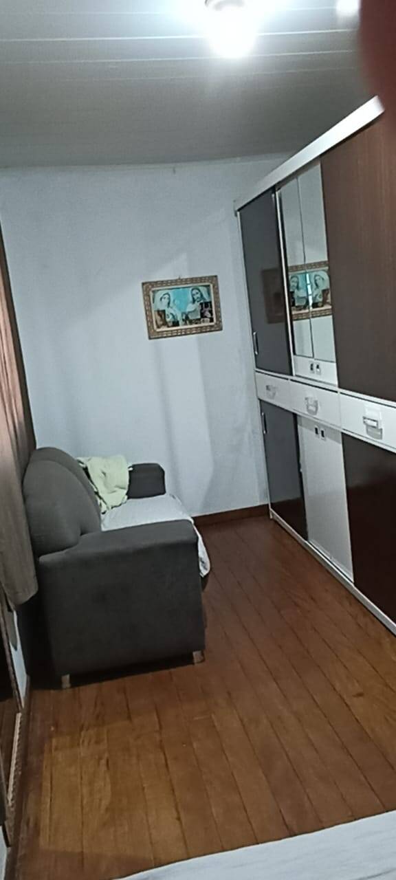 Casa à venda com 4 quartos, 200m² - Foto 9