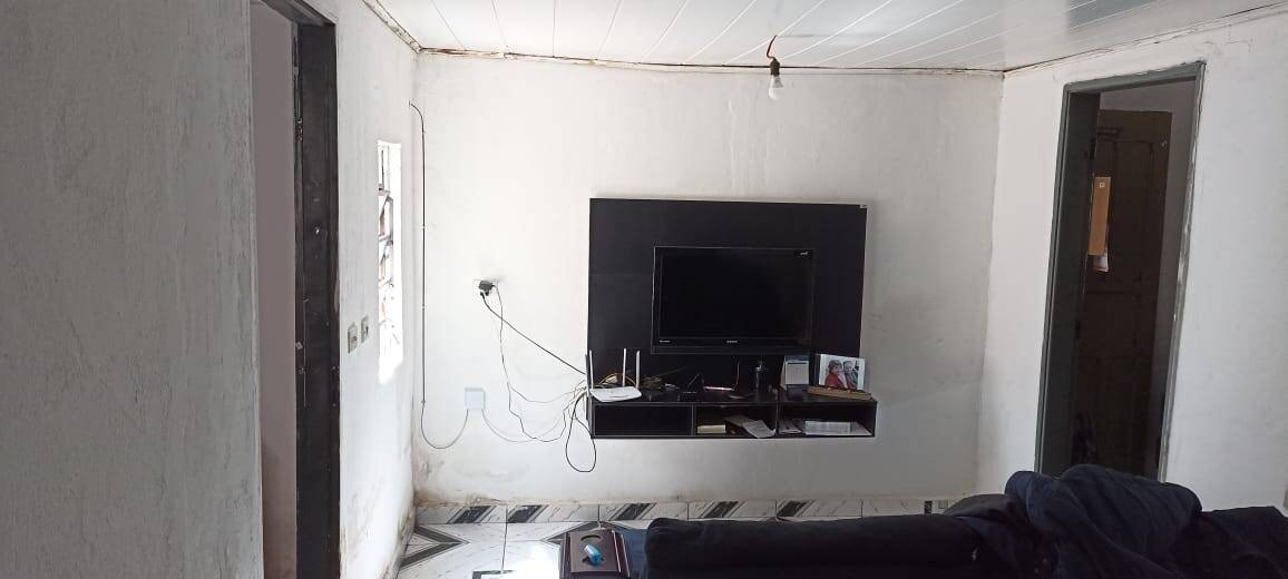 Casa à venda com 4 quartos, 200m² - Foto 19