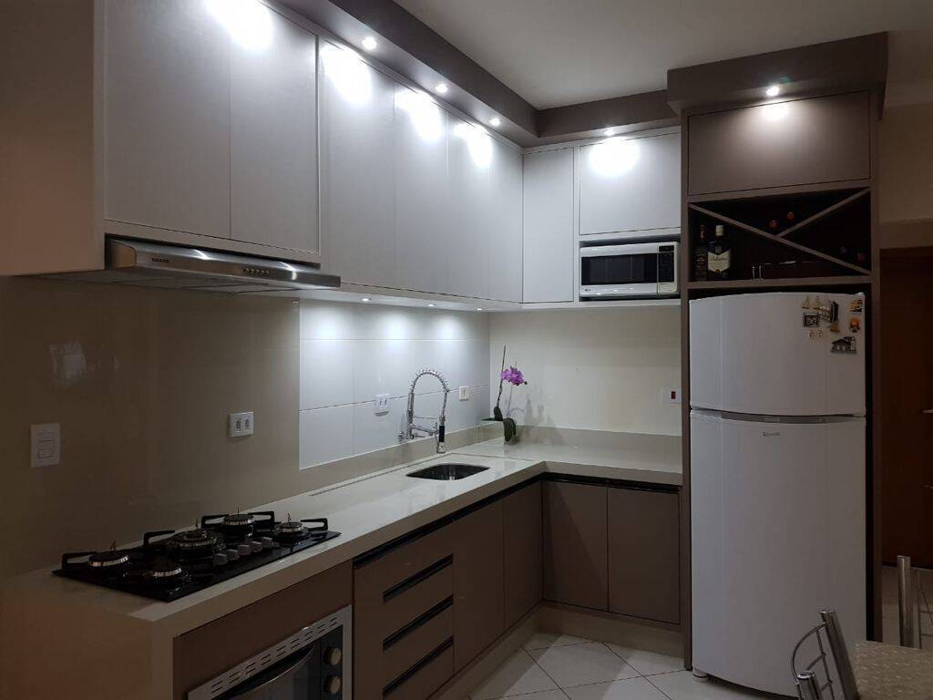 Casa à venda com 2 quartos, 88m² - Foto 9