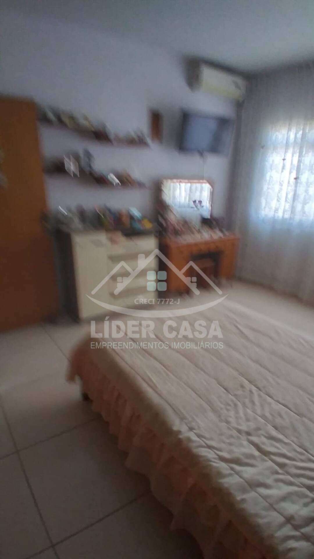 Casa à venda com 3 quartos, 362m² - Foto 21