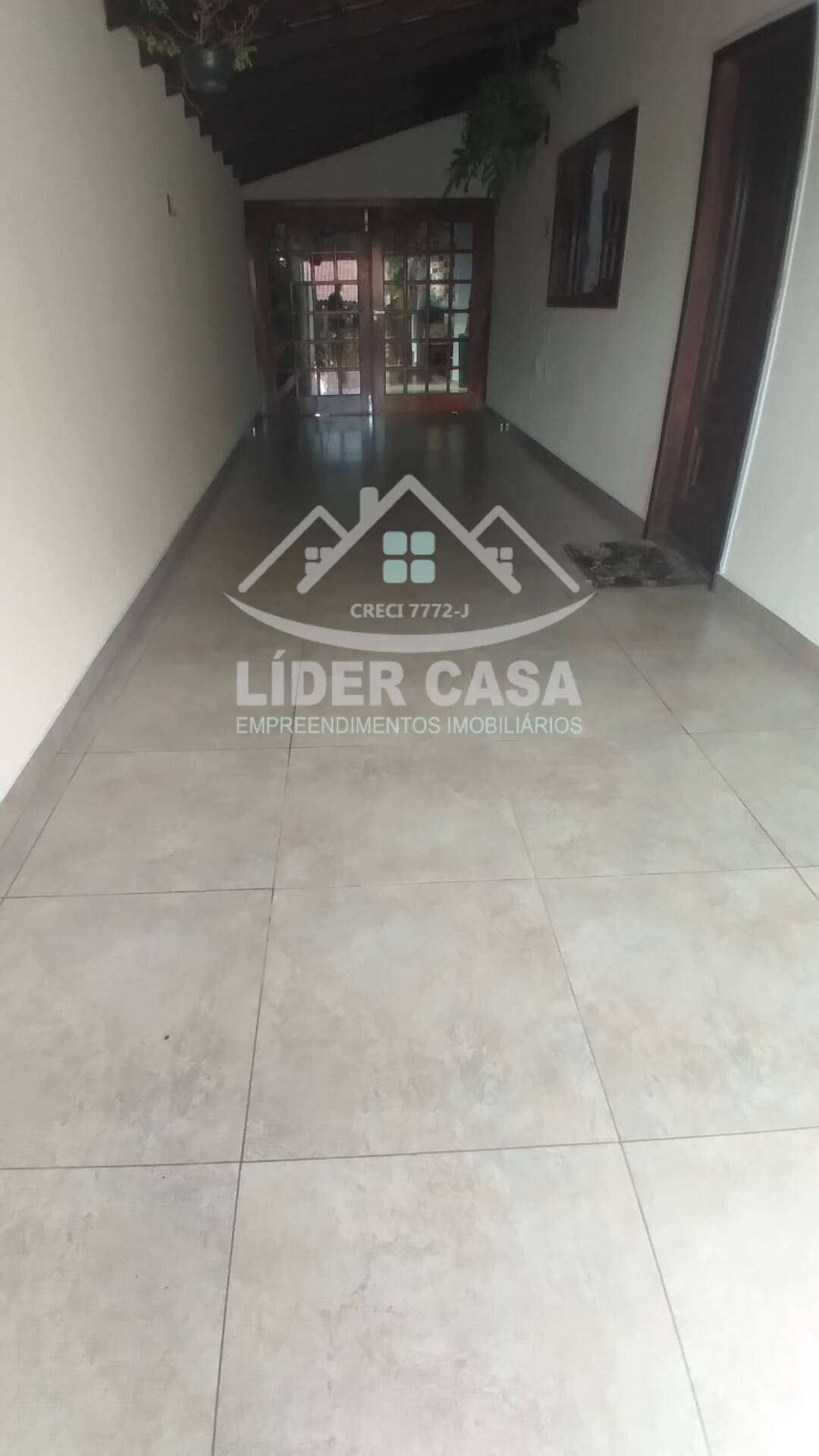 Casa à venda com 3 quartos, 110m² - Foto 5