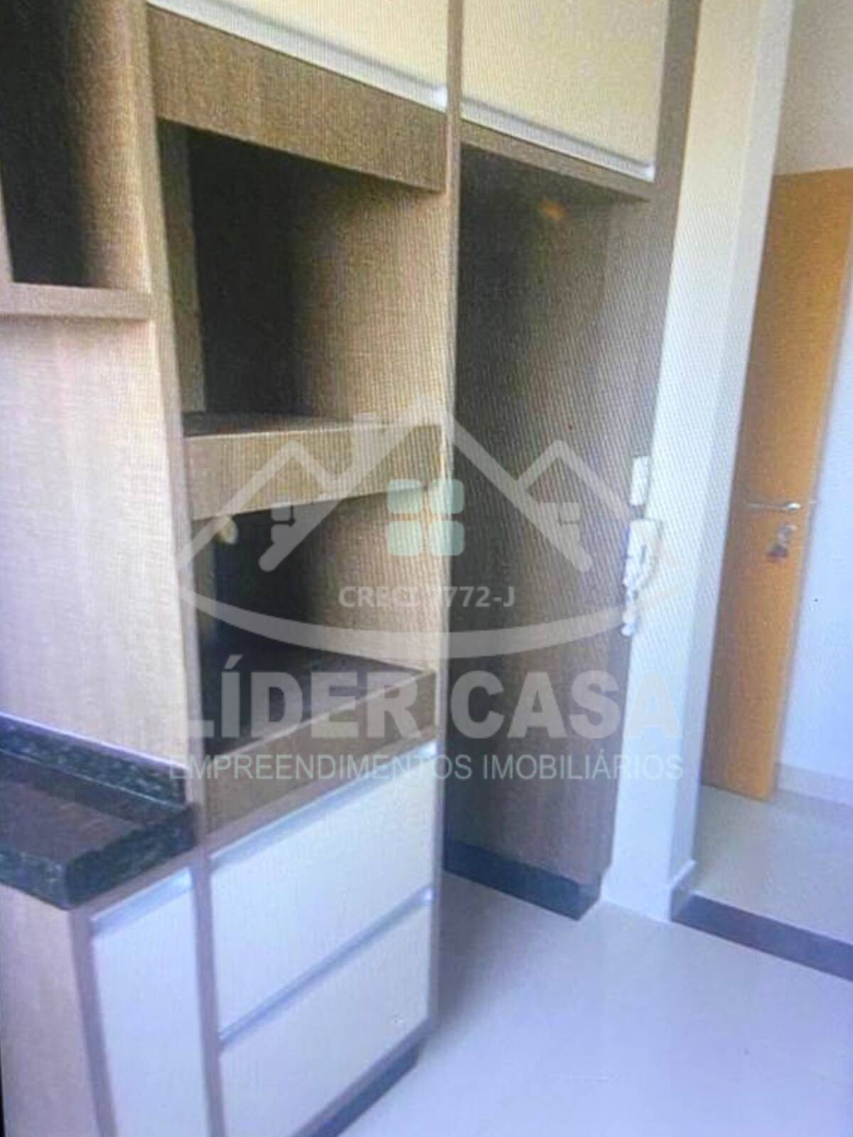 Apartamento à venda com 3 quartos, 85m² - Foto 11