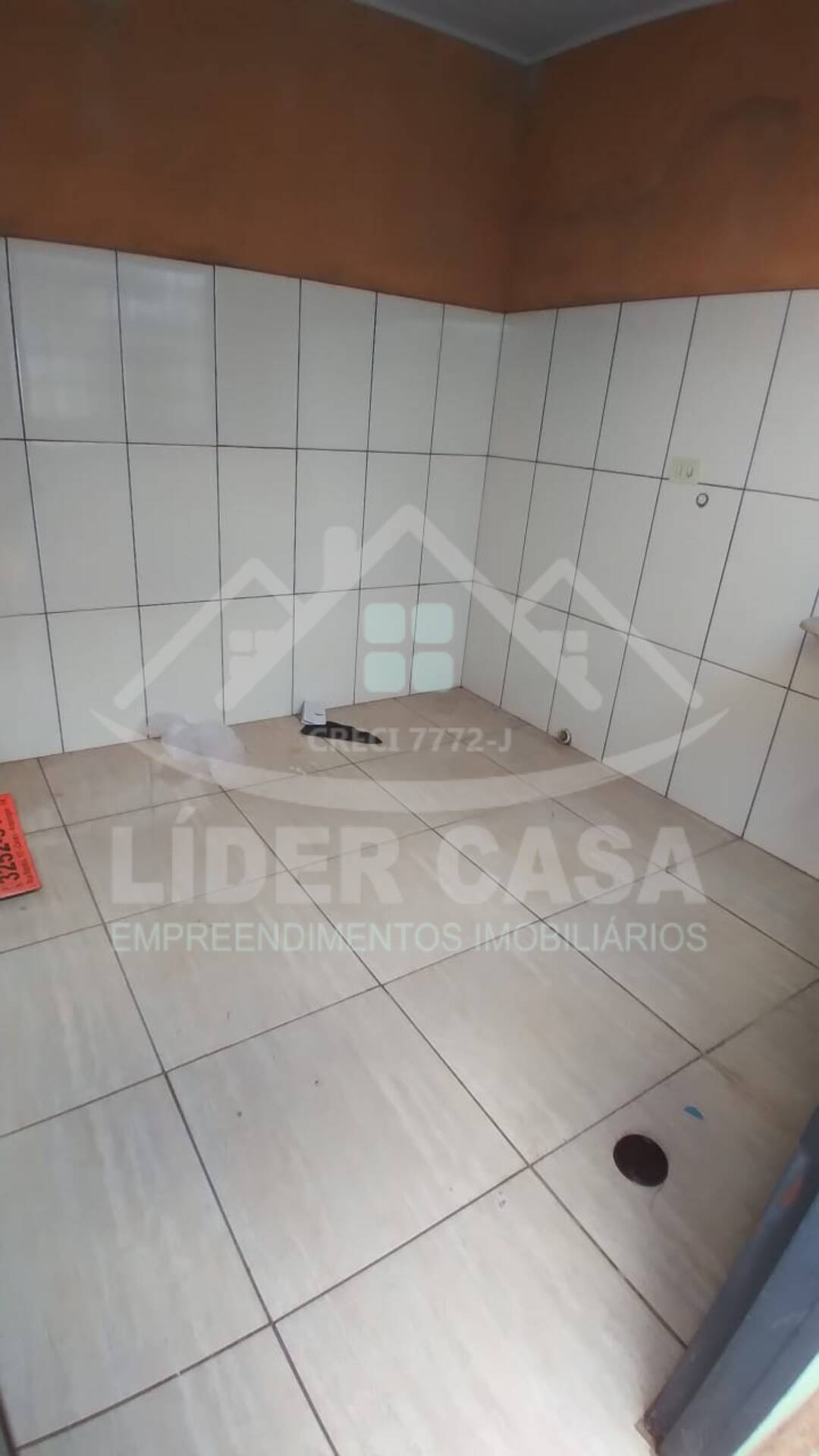 Casa para alugar com 2 quartos, 156m² - Foto 13