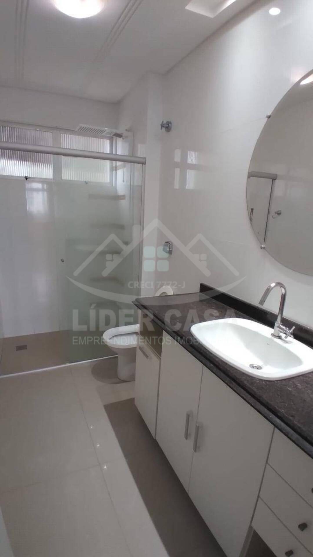 Apartamento à venda com 3 quartos, 153m² - Foto 18