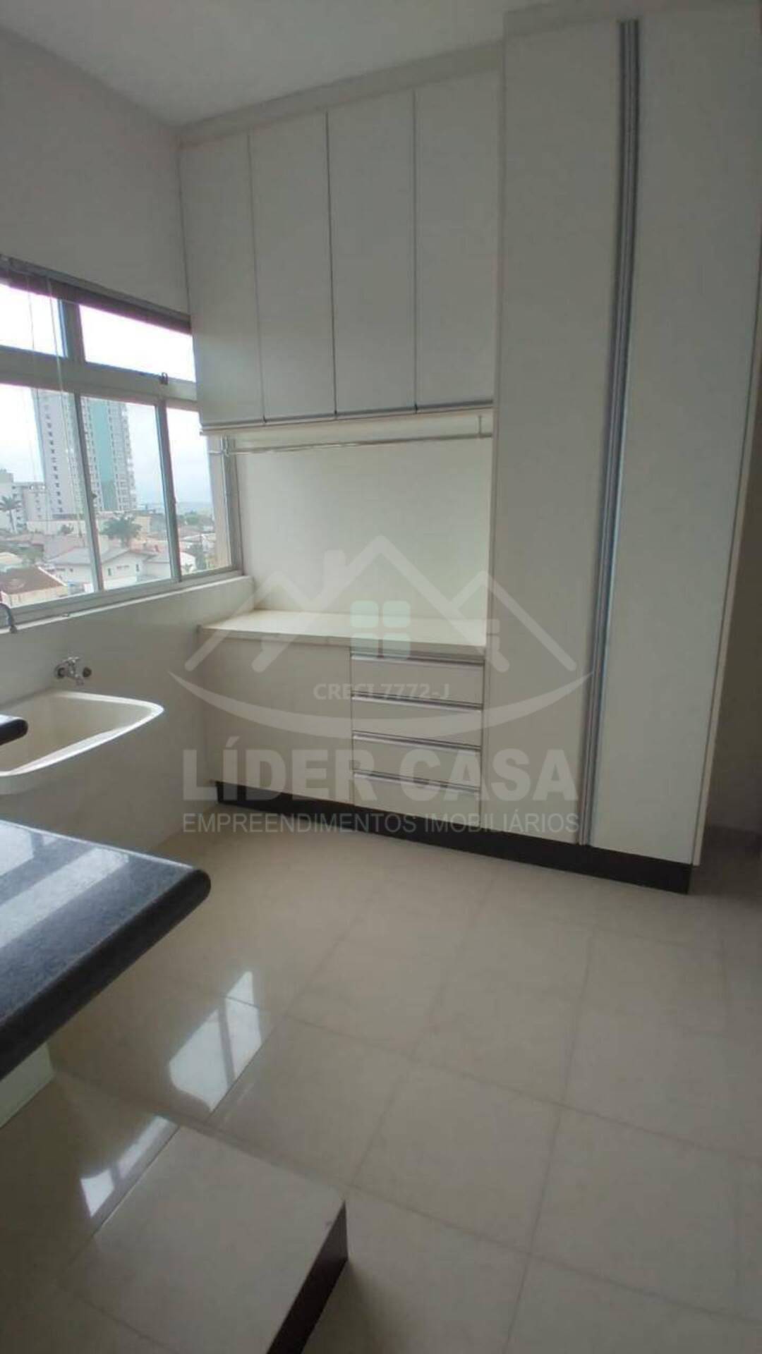 Apartamento à venda com 3 quartos, 153m² - Foto 20