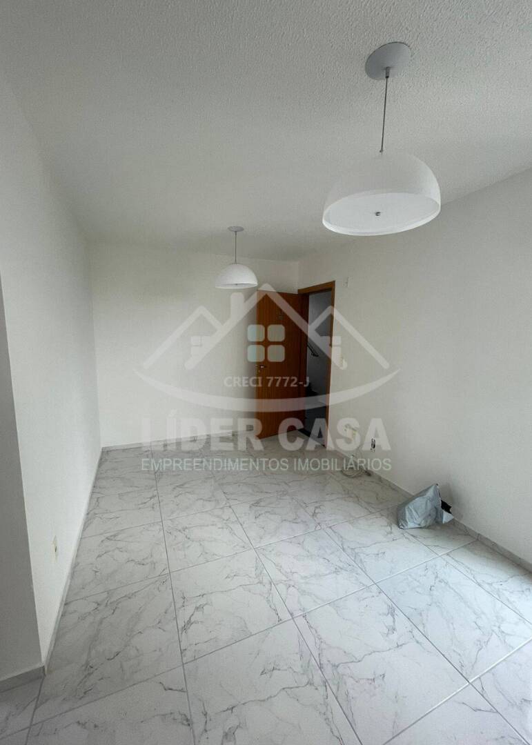 Apartamento à venda com 2 quartos, 65m² - Foto 3