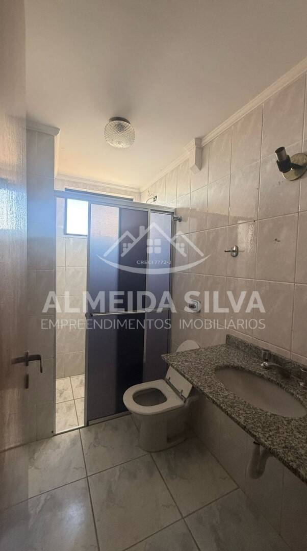 Apartamento para alugar com 3 quartos, 80m² - Foto 5